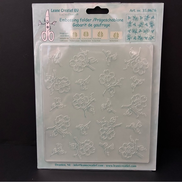 Leane Creatief 6” x 6” embossing folder - BLOSSOM - Picture 2 of 4